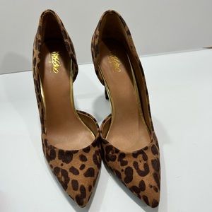 Leopard Print Heels by Mossimo size 8
